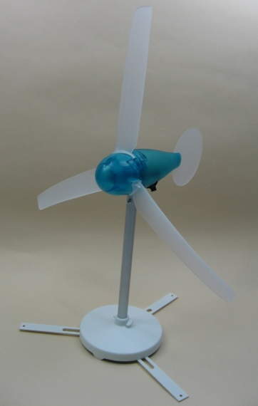 Wind Turbine Charger : WindCharge Plus WCP-1